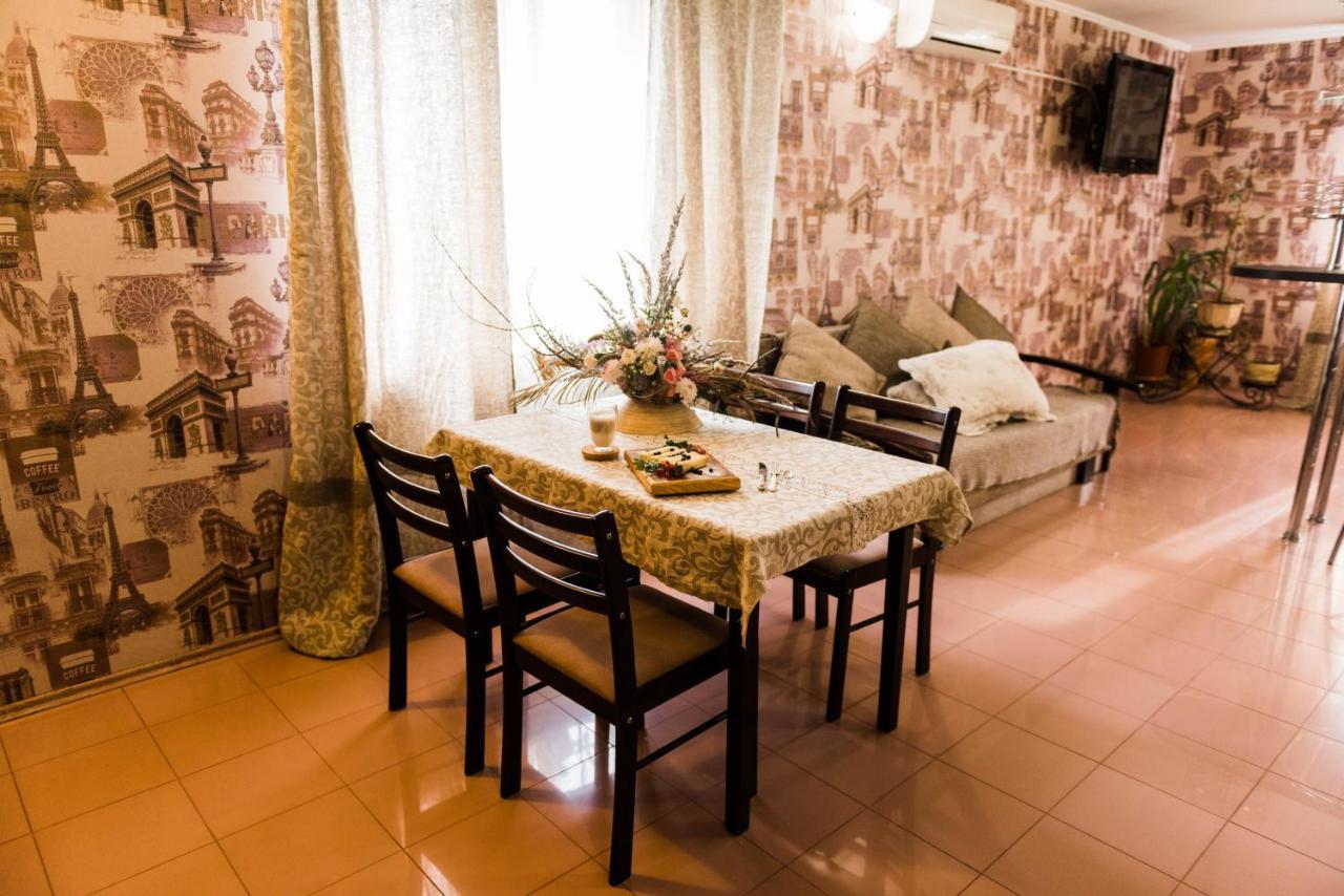 Golden Park Apartments Umań Zewnętrze zdjęcie
