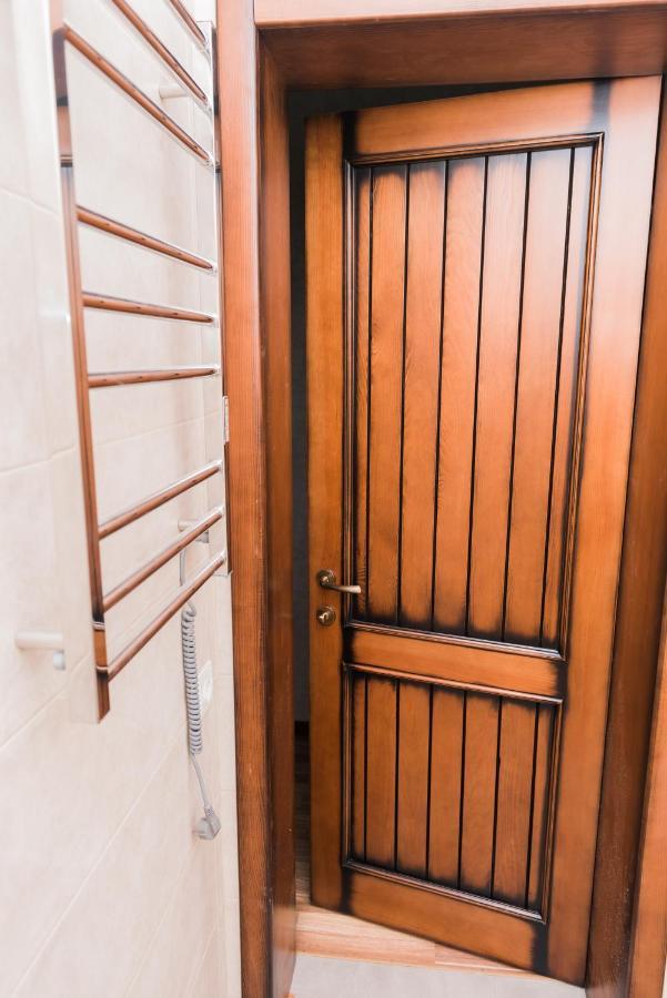Golden Park Apartments Umań Zewnętrze zdjęcie
