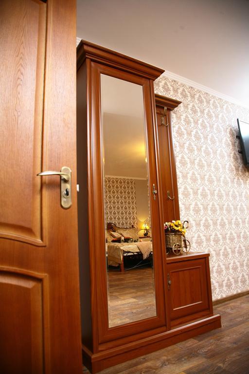 Golden Park Apartments Umań Zewnętrze zdjęcie
