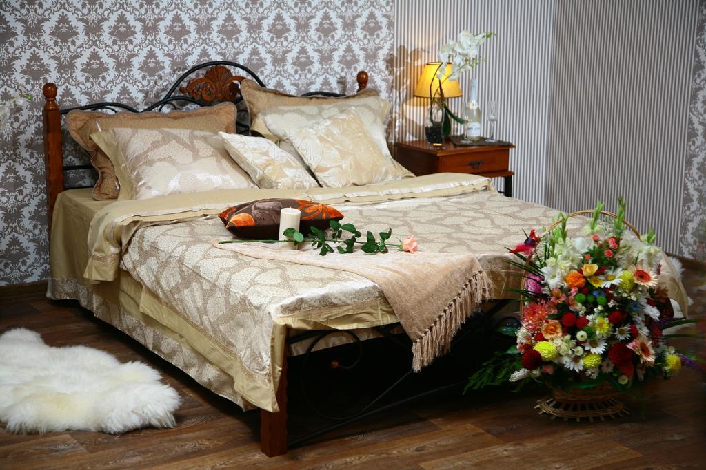 Golden Park Apartments Umań Zewnętrze zdjęcie